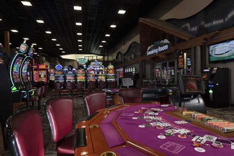 is northern lights casino in walker open